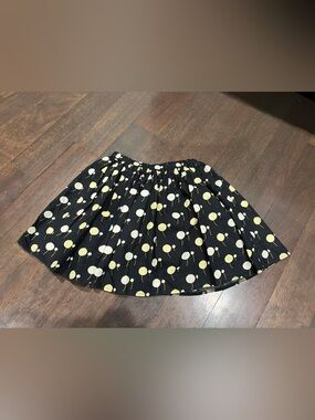 Bonpoint girls skirt black with yellow and white dot pattern